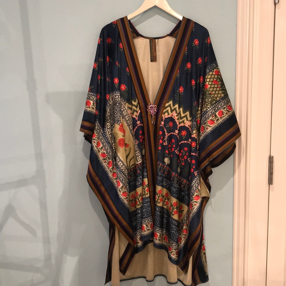 Aratta Daisys Theme Kimono